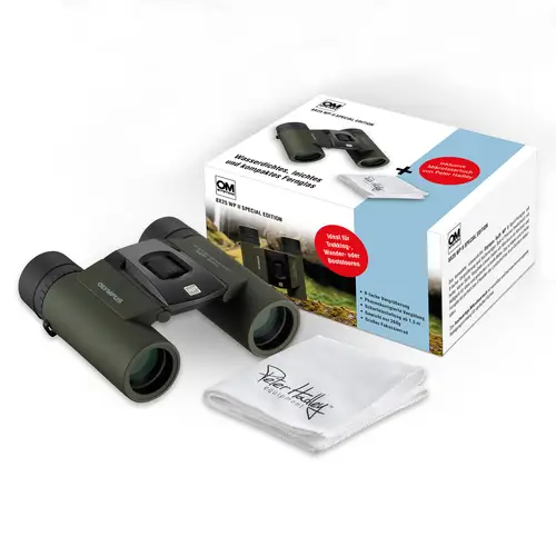 Olympus 8x25 WP II waldgrün Special Edition Fernglas mit Peter Hadley Tuch
