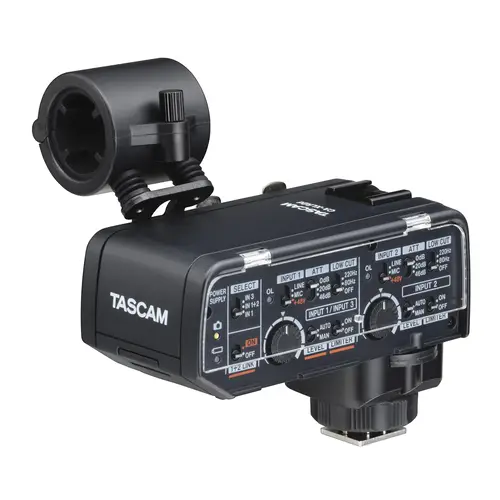 Tascam CA-XLR2d-F XLR-Mikrofonadapter