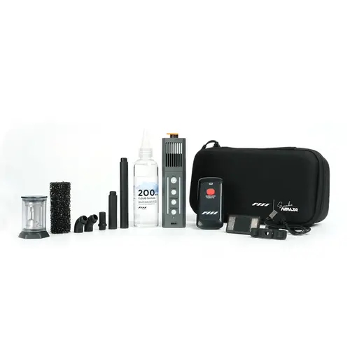 PMI SmokeNINJA Nebelmaschine Full-Kit m. Fernbed., Flüssigkeit, Düsenset, Hülle