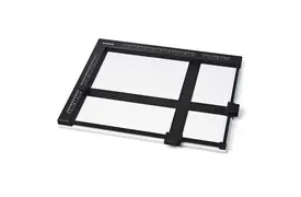 Kaiser Vergrößerungskasette 24x30 mm, mit Metallrahmen